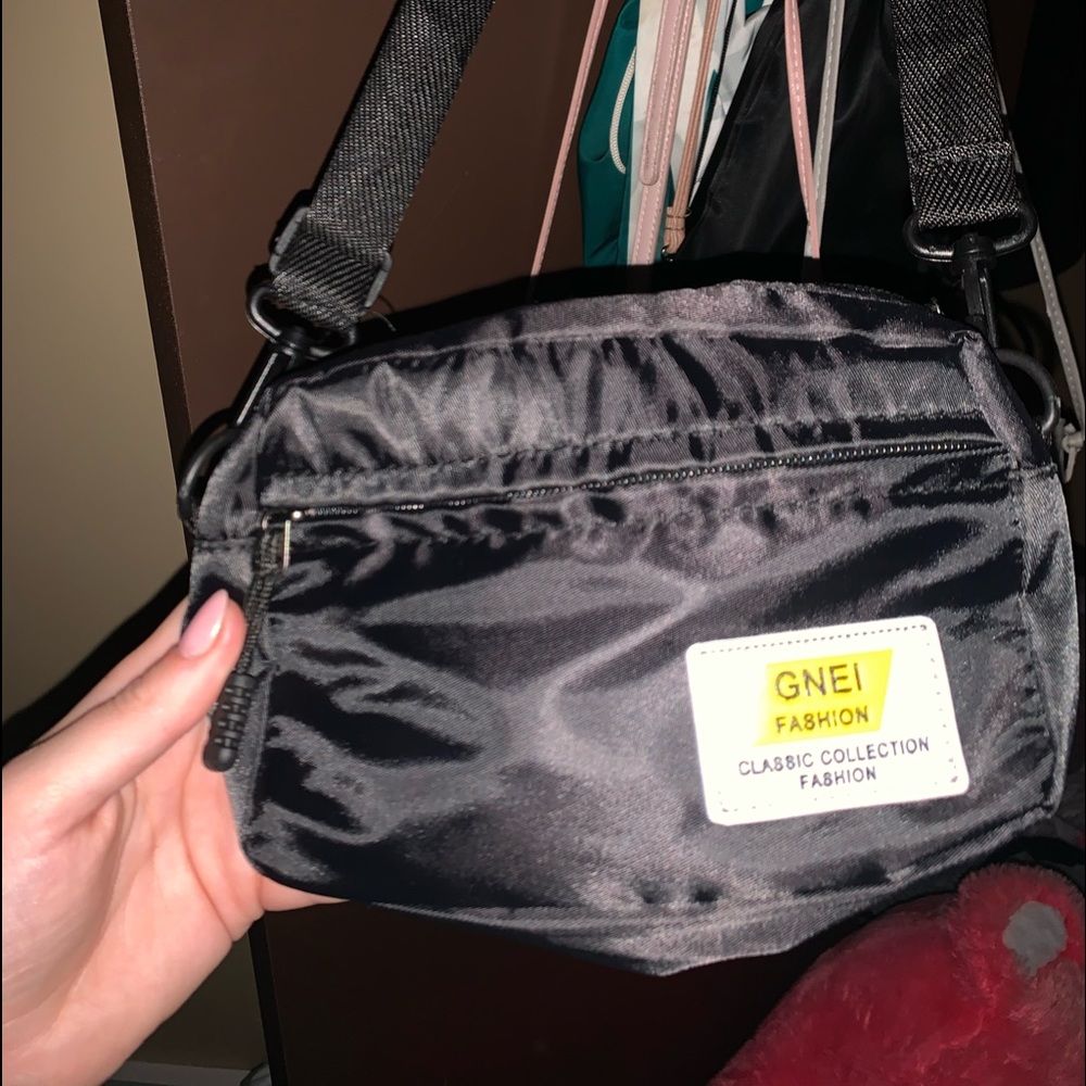 Fanny pack